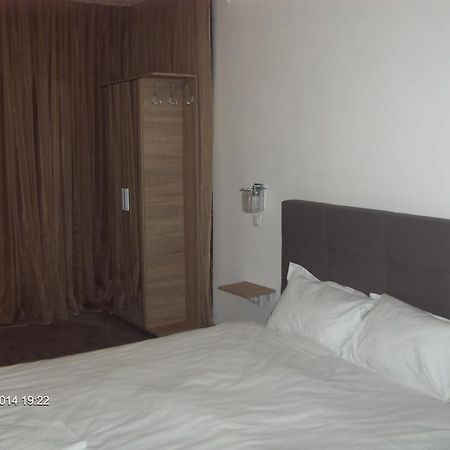 Hotel Vitan273 Bucharest Exterior photo